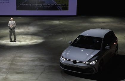 Volkswagen Golf chính thức ra mắt tại Việt Nam với 6 phiên bán, giá bán từ 798 triệu đồng